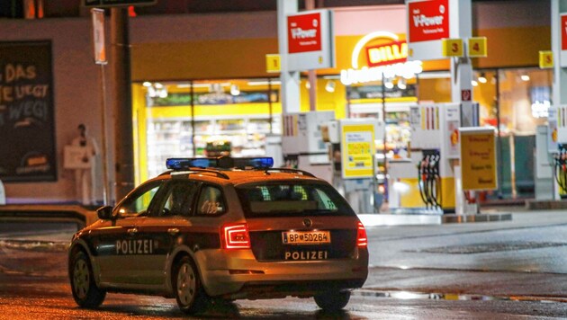 Der Überfall auf die JET-Tankstelle in der Innsbrucker Bundesstraße ist offenbar geklärt. (Bild: Markus Tschepp)
