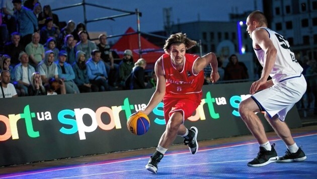 Der Grazer Moritz Lanegger (am Ball) ist im „3x3“ eine Wucht. (Bild: FIBA)