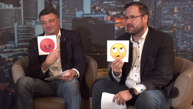 Jörg Leichtfried (li.), stellvertretender Klubchef bei der SPÖ, und Christian Hafenecker, Generalsekretär bei der FPÖ, beim Emoji-Word-Rap (Bild: krone.at)