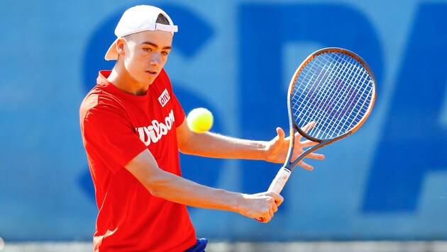 Der Radstädter Lukas Neumayer spielt in dieser Woche bei der legendären Orange Bowl in Florida. (Bild: GERHARD SCHIEL)