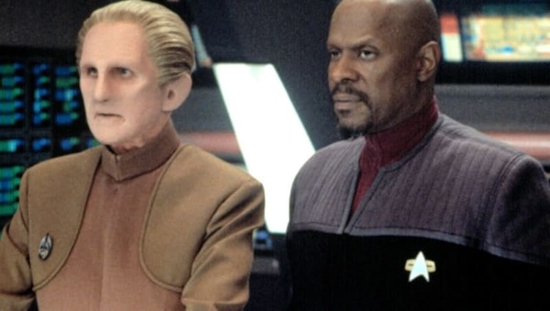 Rene Auberjonois (links) mit Avery Brooks in „Star Trek: Deep Space Nine“ (Bild: ©Paramount / Everett Collection / picturedesk.com)