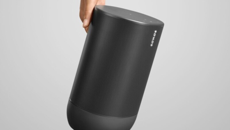 Der Sonos Move ist mit seinen drei Kilogramm vergleichsweise schwer. (Bild: Sonos)