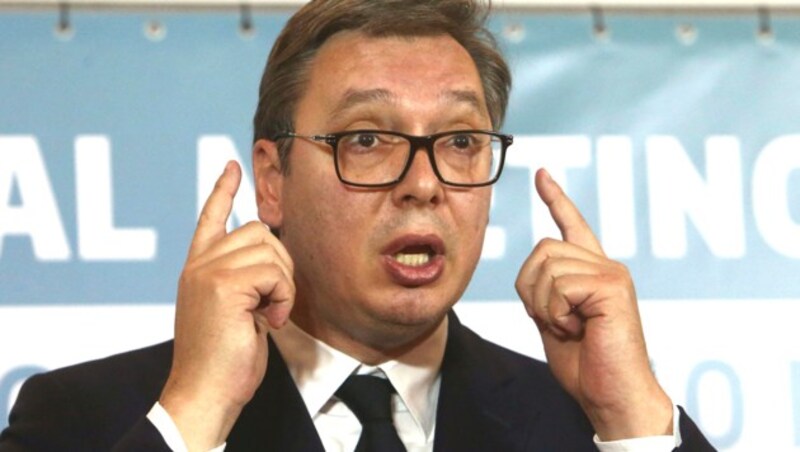 Serbiens Präsident Aleksandar Vucic (Bild: AP)