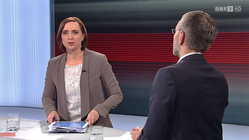 „Report“-Moderatorin Susanne Schnabl im Gespräch mit Herbert Kickl (Bild: Screenshot/ORF)