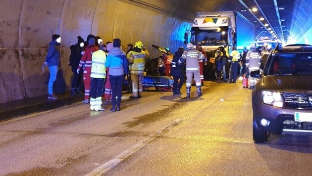 Unfall im Brentenbergtunnel (Bild: Rotes Kreuz Salzburg)