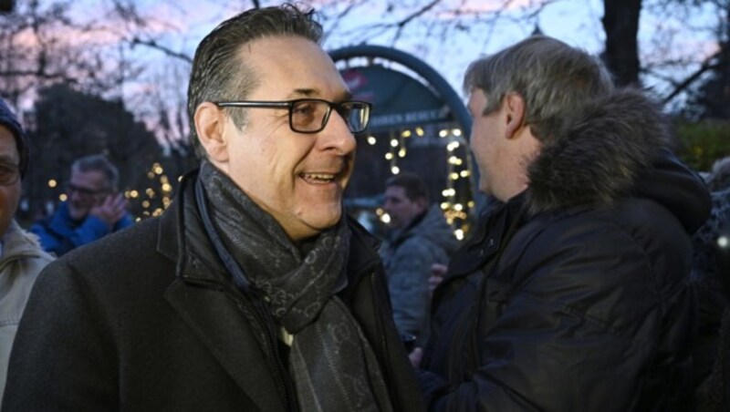 Heinz Christian Strache bei einer Charity-Veranstaltung seiner Frau Philippa im Alten AKH (Bild: APA/HANS PUNZ)