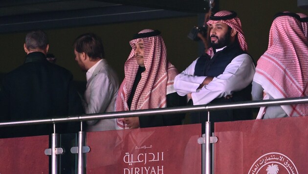 Ganz rechts im Bild: Der Saudi-Kronprinz Mohammed Bin Salman (Bild: AFP)