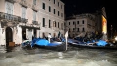 Eine Aufnahme vom Hochwasser im November (Bild: AP)