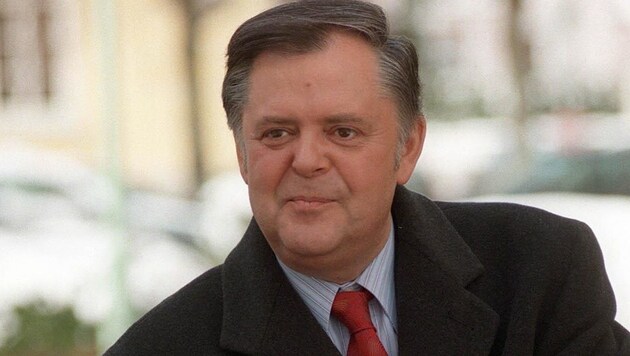 Ernst Höger im Jahr 1998 (Bild: APA)