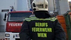 Die Berufsfeuerwehr Wien musste wegen eines Schwelbrands in einem Wiener Lokal ausrücken.  (Bild: APA/MA 68 LICHTBILDSTELLE (Symbolbild))