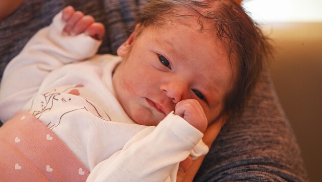 Silvester-Baby Kalina Arsic (Bild: Tschepp Markus)