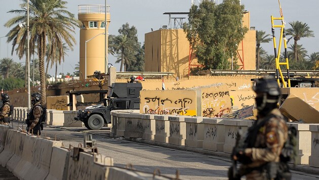 Die schwer bewachte US-Botschaft in Bagdad (Bild: AFP/Ahmad al-Rubaye)