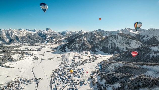 Die Idylle im höchsten Hochtal Tirols, dem Tannheimertal, trügt: Viele Einwohner sehen die Entwicklung kritisch. (Bild: Achim Meurer)