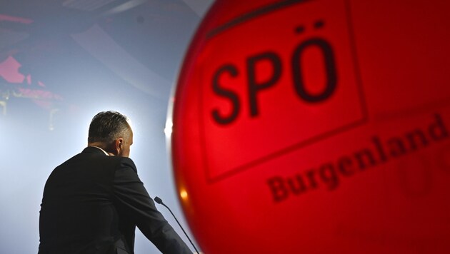 Die SPÖ Burgenland startete am Freitag in Oberwart offiziell in ihren Wahlkampf für die Landtagswahl. (Bild: APA/HERBERT NEUBAUER)