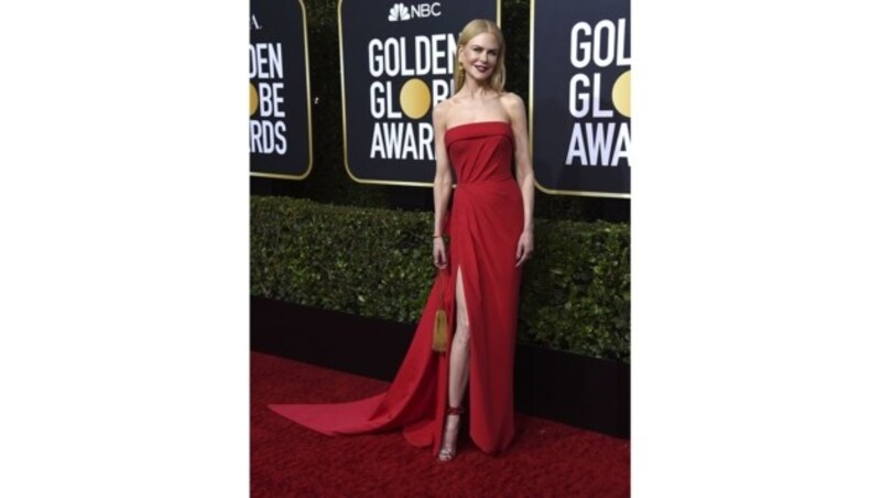 Nicole Kidman setzte in Versace auf die Trendfarbe des Abends: Rot! (Bild: Jordan Strauss/Invision/AP)