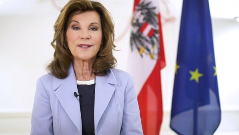 Brigitte Bierlein war 2019 die erste Bundeskanzlerin Österreichs. (Bild: facebook.com/Bundeskanzleramt.gv.at)