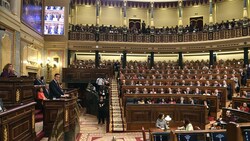 Spaniens Parlament hat am Donnerstag ein neues Gesetz zum Sexualstrafrecht durchgewunken. (Bild: AFP)