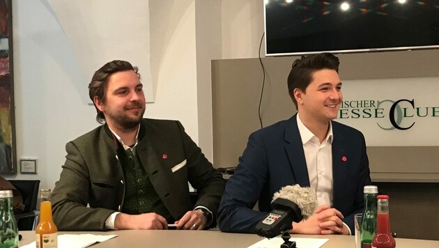 Bei der Pressekonferenz am Donnerstag in Graz gaben Lindner (links) und Swatek ihre Zusammenarbeit bekannt. (Bild: Hannah Michaeler)