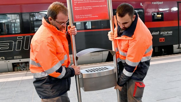Die österreichischen Bahnhöfe werden rauchfrei. (Bild: APA/BARBARA GINDL)