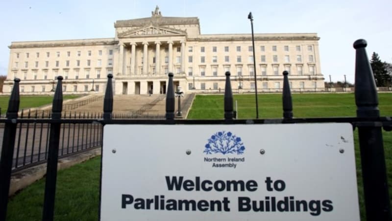 Das Parlamentsgebäude in Belfast (Bild: AFP)