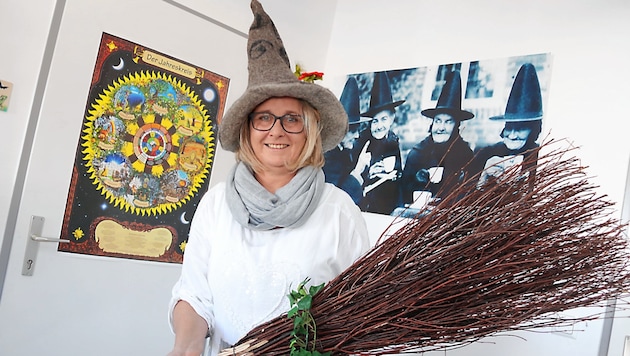 Romana Pfleger ist Gründerin und Leiterin der Ersten Grazer Hexenschule. (Bild: Christian Jauschowetz)