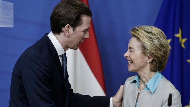 Ursula von der Leyen versteht sich prächtig mit Bundeskanzler Sebastian Kurz (Bild: AFP)