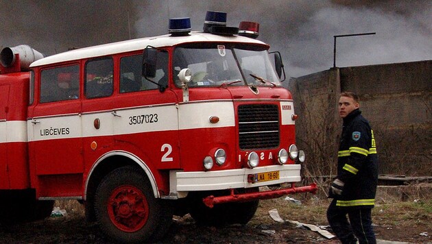 Çek Cumhuriyeti ve Polonya'da fırtınalar hafta sonunda itfaiye ekiplerini diken üstünde tuttu (sembolik resim). (Bild: AFP/Michal Cizek)