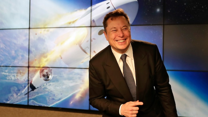 Der Multimilliardär Elon Musk sieht in seinem Unternehmen SpaceX die Zukunft – nun wächst aber ...