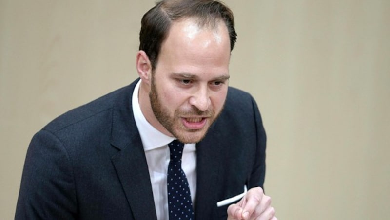 NEOS-Abgeordneter Nikolaus Scherak (Bild: APA/Georg Hochmuth)