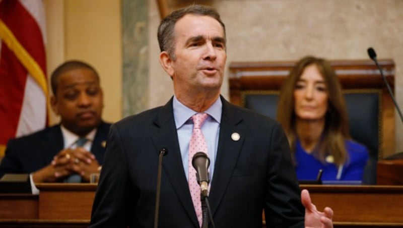 Gouverneur Ralph Northam ist das Feindbild vieler Waffenbefürworter. (Bild: AP)