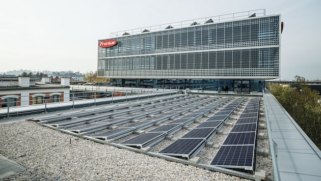 Auch am Standort Wels ist eine Photovoltaikanlage im Einsatz (Bild: Fronius International GmbH)