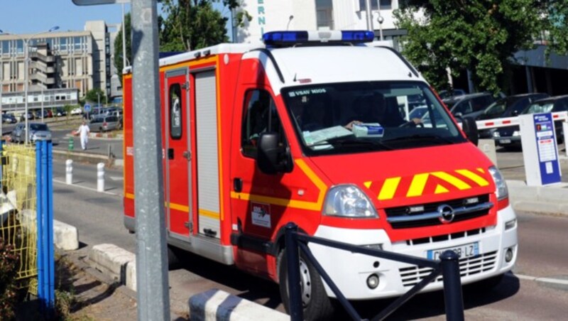 Ein Patient wurde in Bordeaux ins Krankenhaus eingeliefert und steht unter „Beobachtung“ (Bild: AFP)