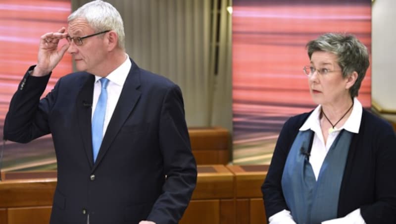 Die Spitzenkandidaten Thomas Steiner (ÖVP) und Regina Petrik (Grüne) (Bild: APA/ROBERT JÄGER)