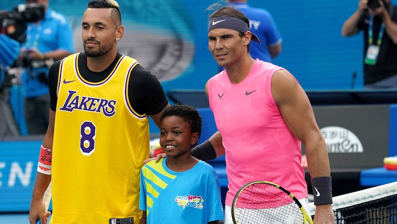 Nick Kyrgios (l.) und Rafael Nadal (Bild: AP)