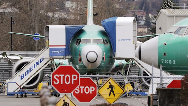 Eine geparkte Boeing 737 Max (Bild: AP)