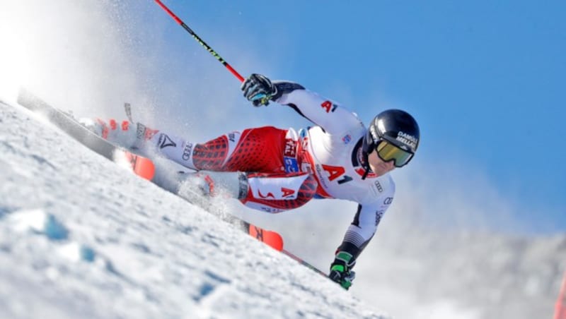 Seit Ferdl Hirscher den Mellauer Patrick Feurstein unter seine Fittiche genommen hat, geht es beim 23-Jährigen steil bergauf. (Bild: Christof Birbaumer / Kronenzeitung)