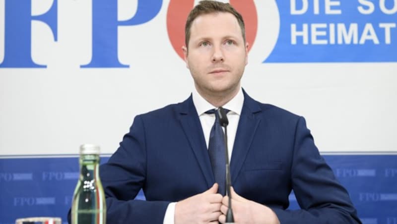 Der neue FPÖ-Generalsekretär Michael Schnedlitz (Bild: APA/HANS KLAUS TECHT)