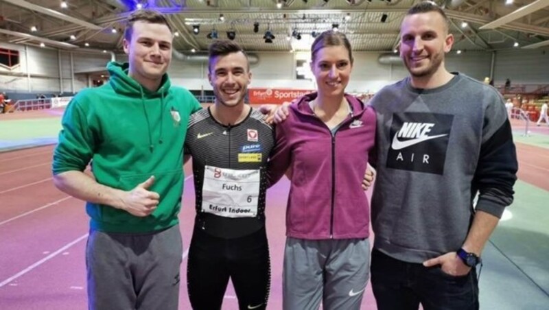 Die Münchener Trainingsgruppe in Erfurt: Aleksandar Askovic (Vierter über 60 m in Erfurt in 6,66), Markus Fuchs (Dritter in 6,65), Amelie-Sophie Lederer und Trainer Patrick Saile (Bild: Markus Fuchs)