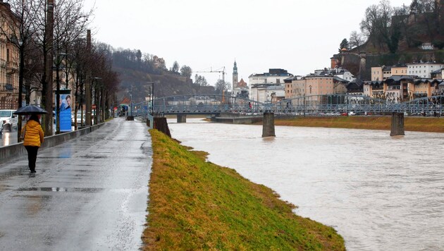 Der Dauerregen in Salzburg hält noch bis Donnerstag an. (Bild: Markus Tschepp)