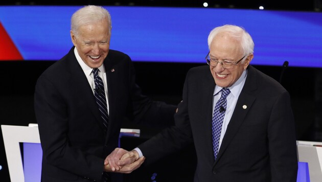 Der ehemalige Vizepräsident Joe Biden und der langjährige Senator aus Vermont, Bernie Sanders, gelten als Favoriten für die demokratische Nominierung als Herausforderer von Donald Trump. (Bild: AP)