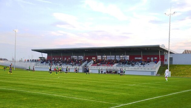 Welser Stadion (Bild: www.FOTO-BINDER.com/ www.SPORTMEDIAPICS.com)