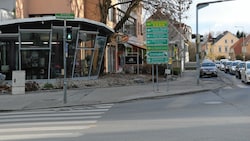 Vor diesem Geschäft in der St.-Peter-Hauptstraße in Graz geschah die Bluttat. (Bild: Christian Jauschowetz)