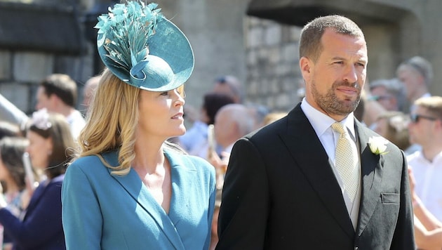 Peter Phillips und Autumn Phillips auf dem Weg zur Hochzeit von Prinz Harry und Herzogin Meghan (Bild: APA / Gareth Fuller / POOL / AFP)