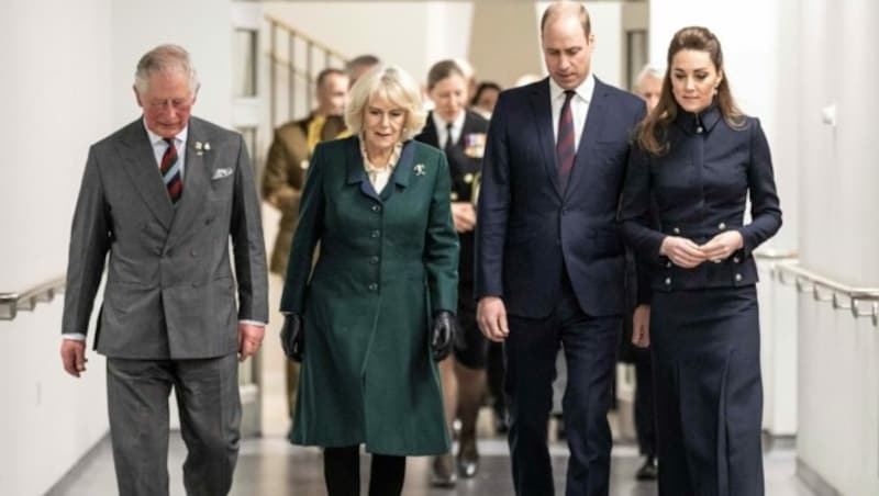 Prinz Charles, Herzogin Camilla, Prinz William, Herzogin Kate (Bild: APA/Richard Pohle / POOL / AFP)