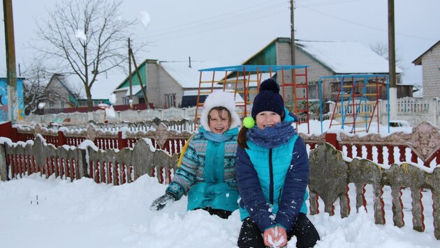 Aktuell spielen die Kinder im verschneiten Weißrussland.  (Bild: Bert Bauer)