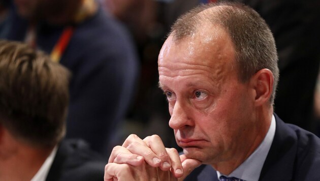 In der CDU ist ein Kampf um die Nachfolge von Annegret Kramp-Karrenbauer entbrannt. Einer der Favoriten ist der frühere Fraktionschef Friedrich Merz, der „fest entschlossen ist“ zu kandidieren. (Bild: AFP)