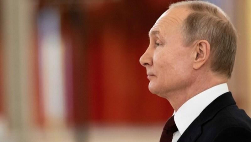 Putin behauptet, alle westlichen Sanktionen seien schon früher vorbereitet gewesen und wären „in jedem Fall“ umgesetzt worden. (Bild: APA/AFP/POOL/Alexander Zemlianichenko )