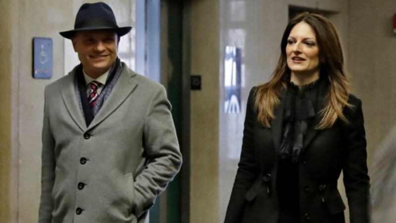 Das Verteidigungsteam um Harvey Weinstein: Arthur Aidala und Donna Rotunno am Donnerstag in New York. (Bild: AP)