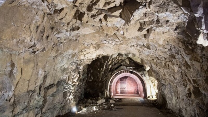 Ein ehemaliger NS-Bunker, der heute zum Dokumentationszentrum am Obersalzberg gehört. So ähnlich sehen die Bunkeranlagen des „Türken“ aus, die von Neonazis immer wieder als Pilgerstätte genutzt werden. (Bild: AFP)