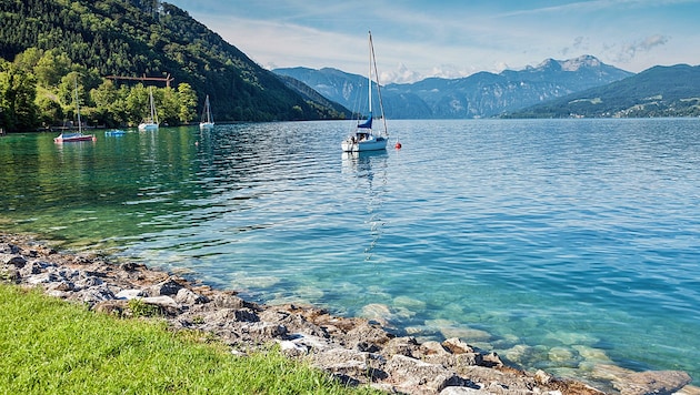 Angebliche Tatorte waren die Praxis des Urologen in Gmunden - und sein Haus am Attersee. (Bild: stock.adobe.com)